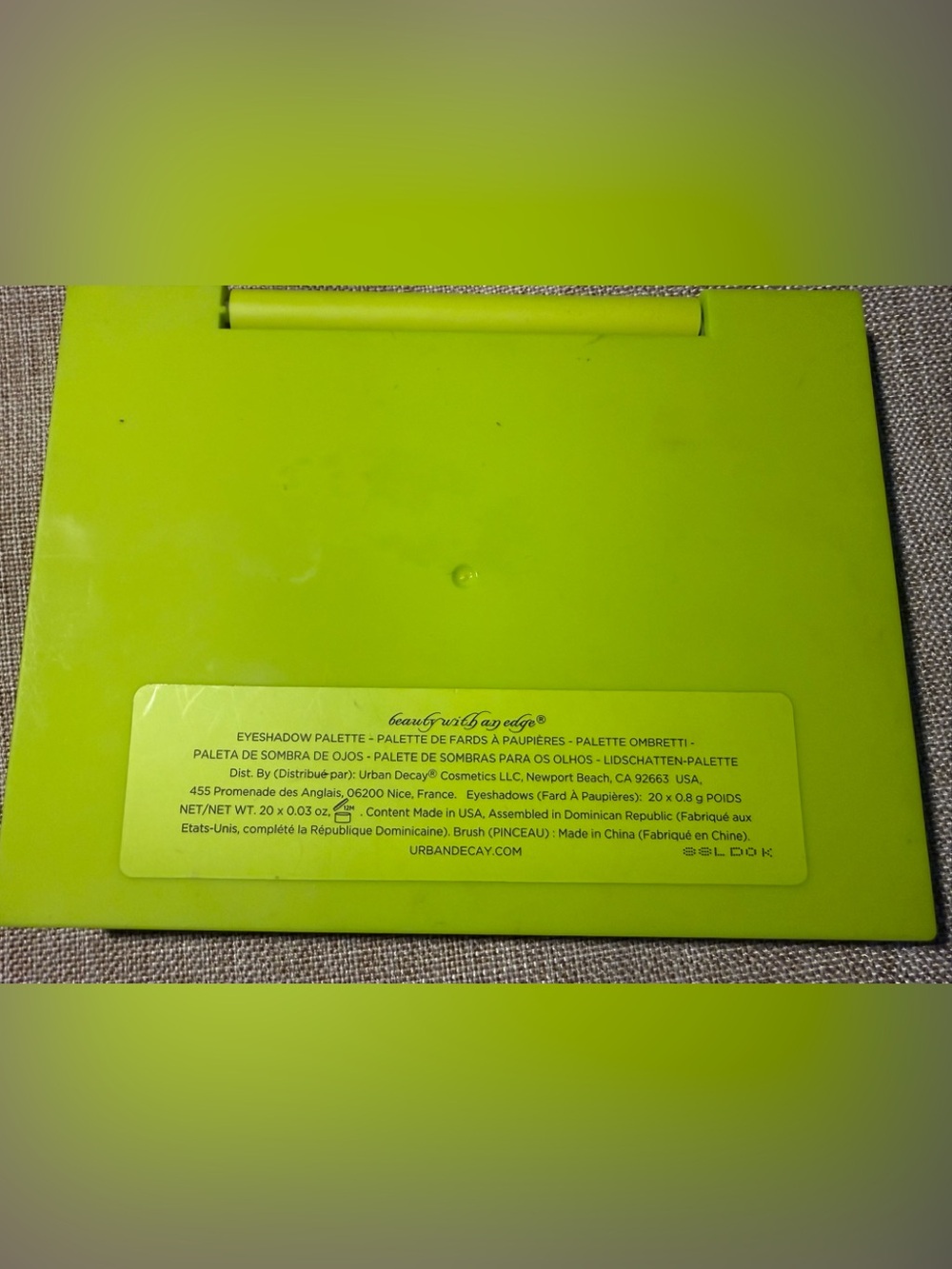 Urban Decay Vice LTD Neon Lime Green Eyeshadow Palette - Picture 5 of 6